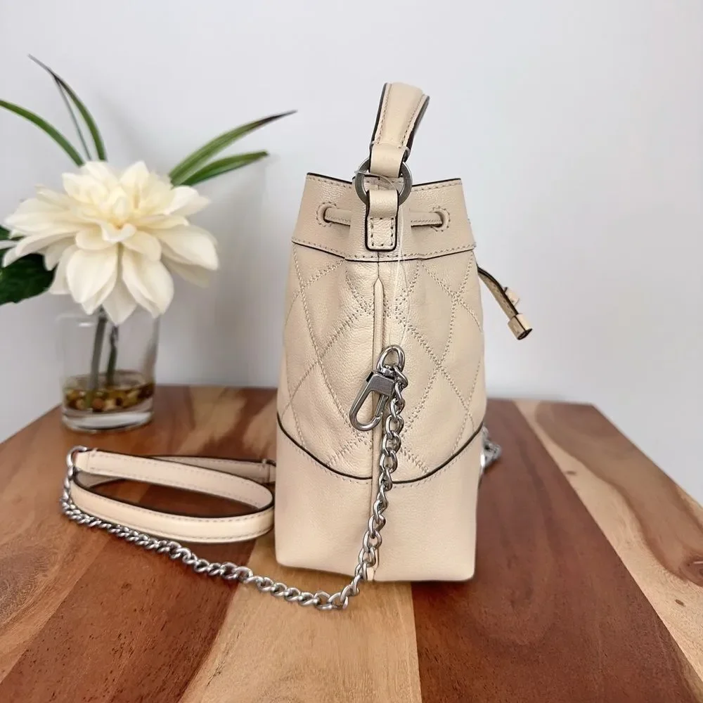 NWT Tory Burch Willa Mini Bucket‎ Bag